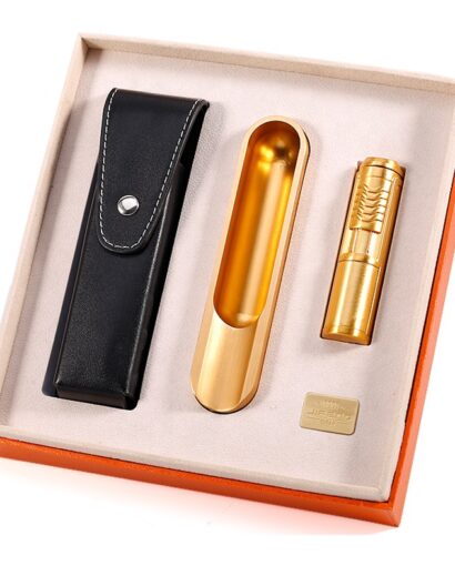ASHTRAY LIGHTER WITH CIGAR CASE